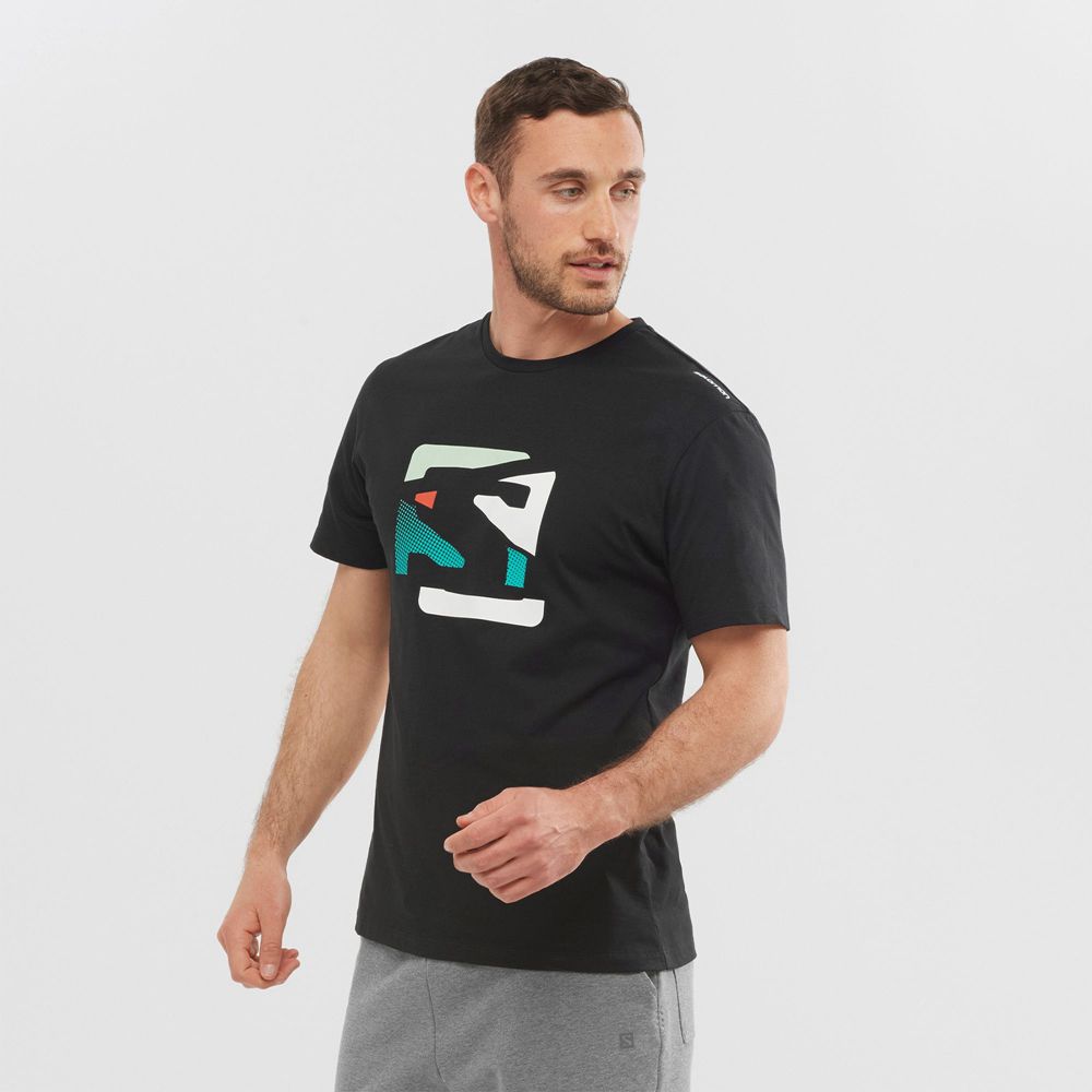 T Shirts Salomon OUTLIFE GRAPHIC DISRUPTED LOGO SS M Short Sleeve Homme Noir | IQZOC-1035